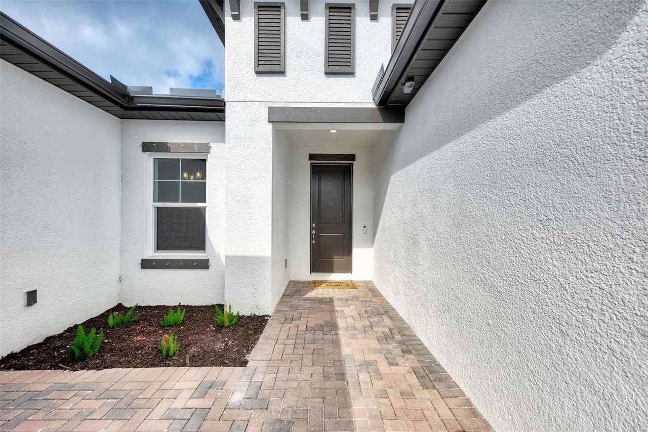 5825 Millennium Silver Ct - Photo 4 of 50