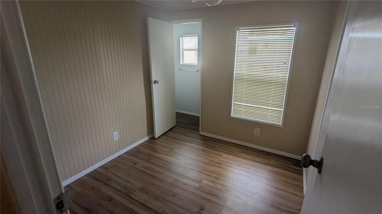 39518 Sterling Dr - Photo 5 of 10
