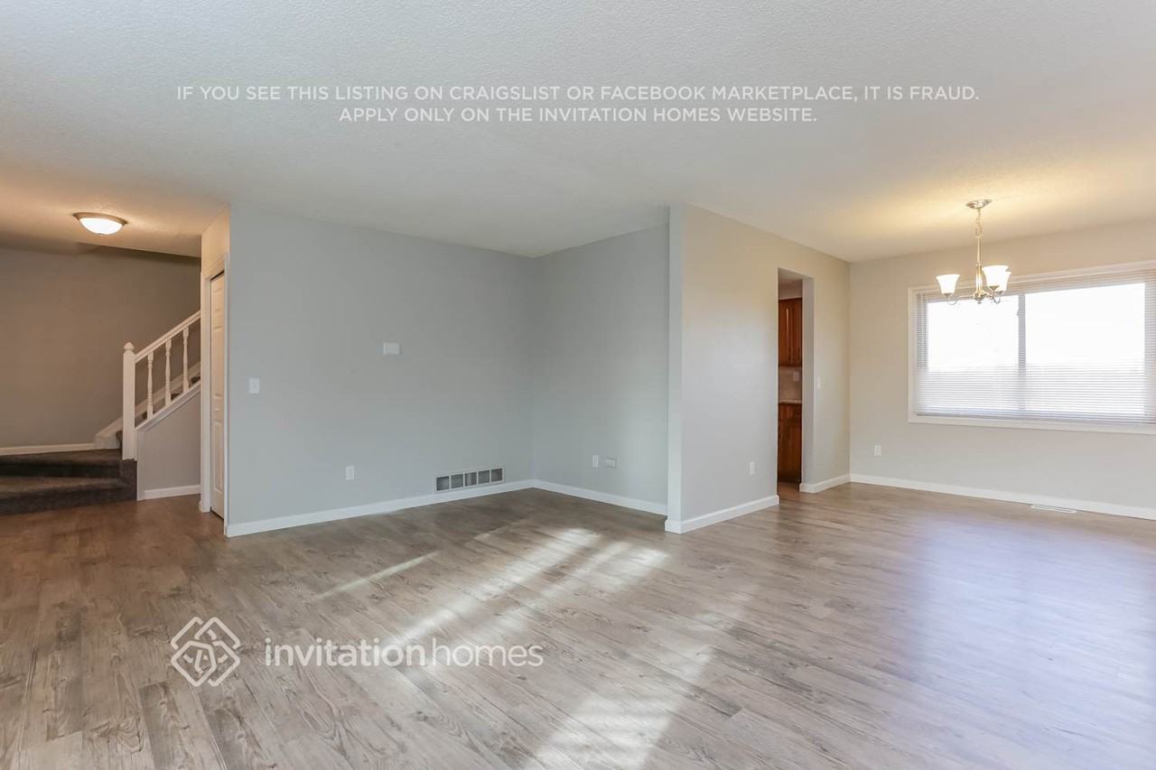 2569 E 102nd Ave - Photo 4 of 18