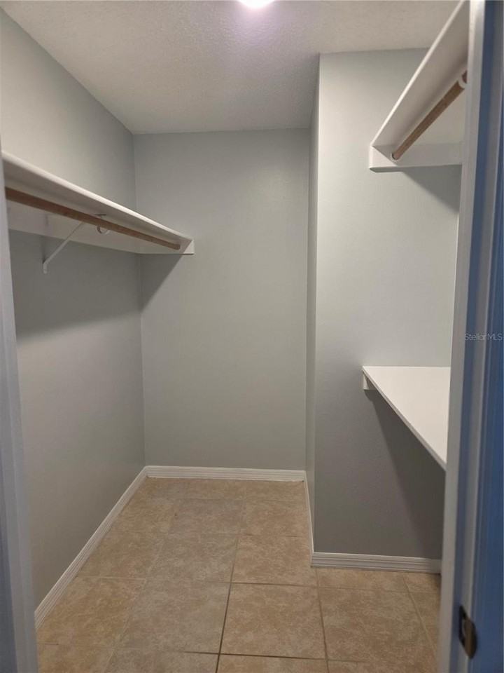 743 E Alfred St - Photo 7 of 15