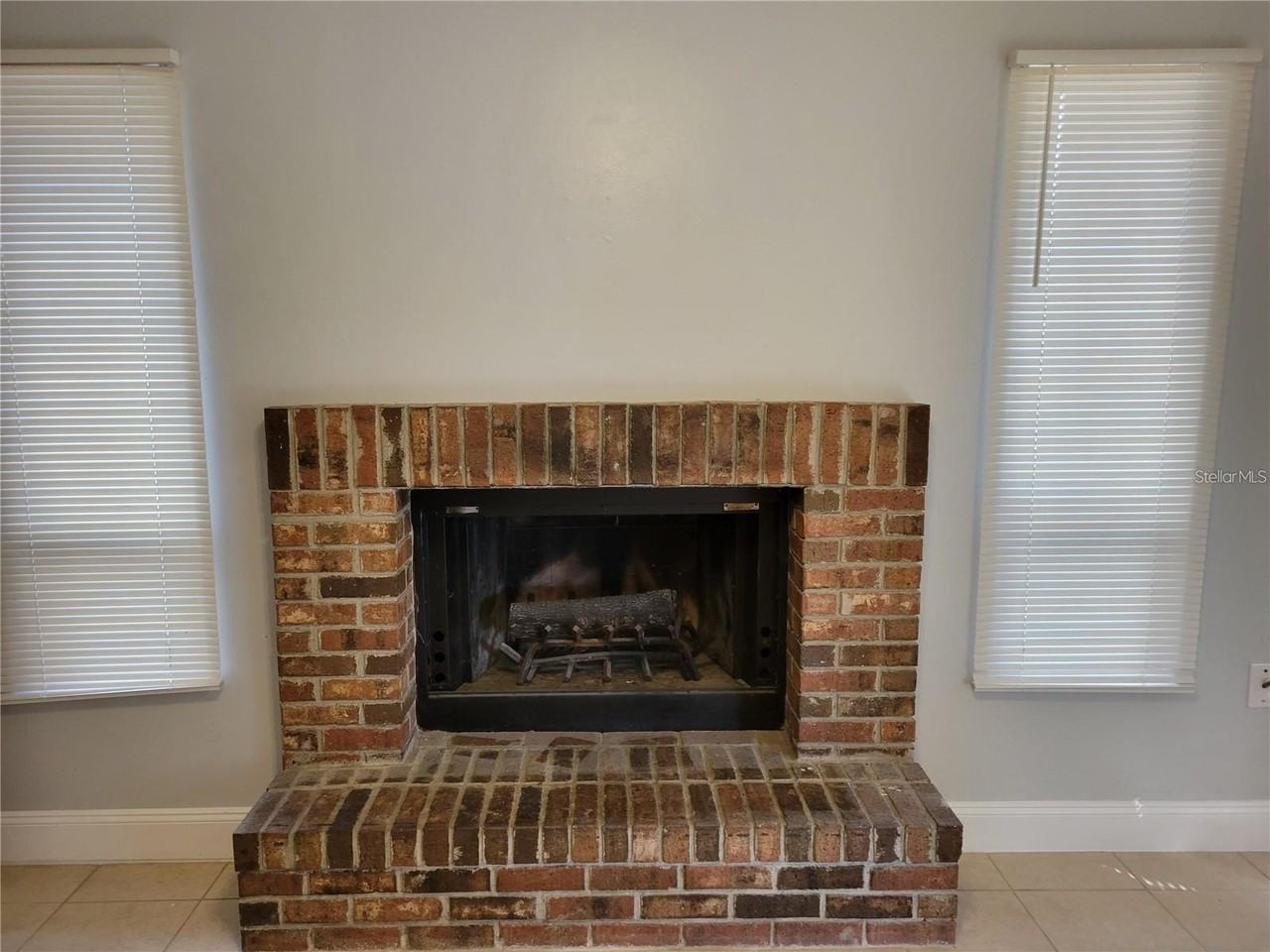 807 Mclain Ct - Photo 7 of 37