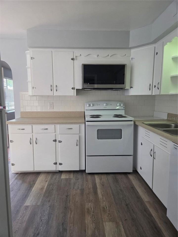 101 E Atwater Ave - Photo 5 of 26