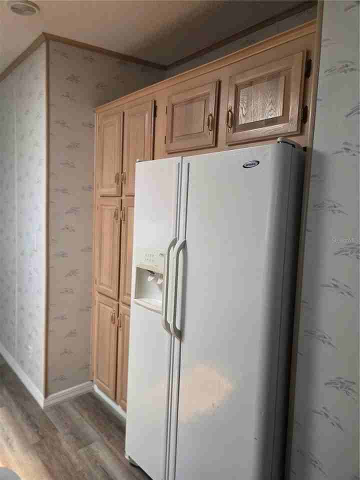3224 Manatee Rd - Photo 6 of 27