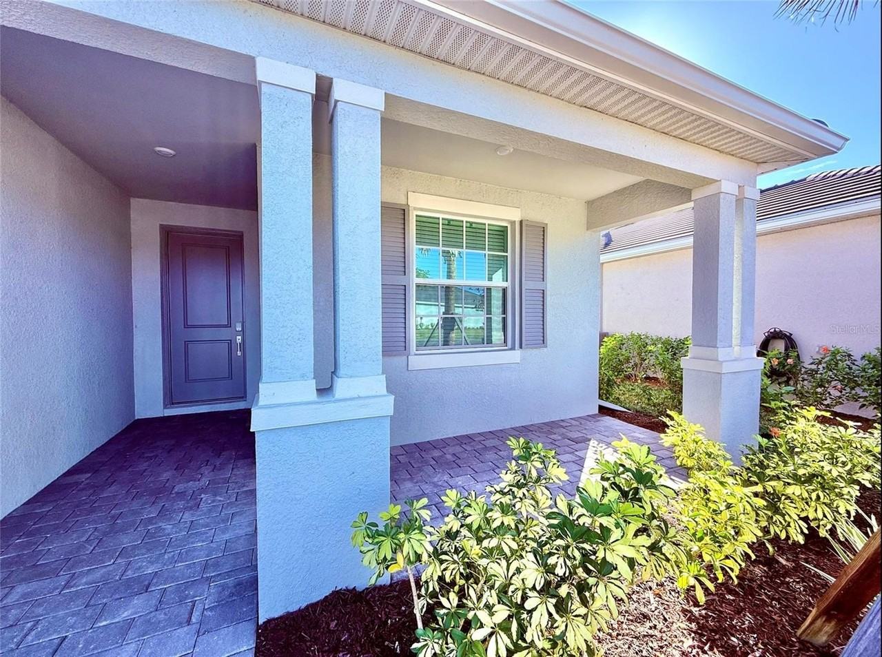 10995 Pinot Dr - Photo 3 of 36