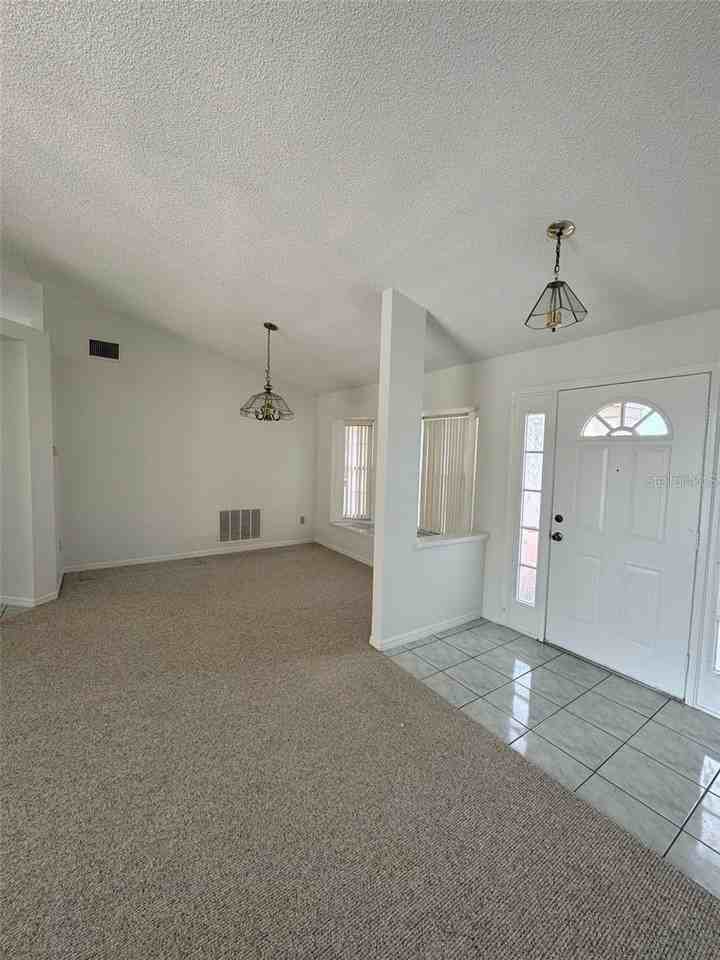 6724 Callie Rd - Photo 3 of 29