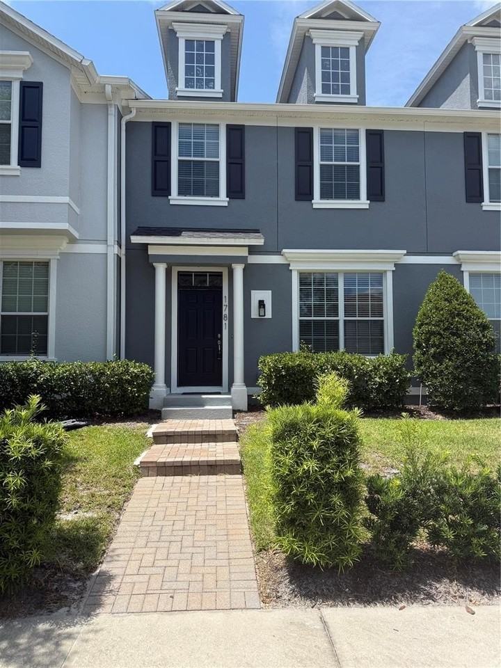 1781 Grand Rue Dr