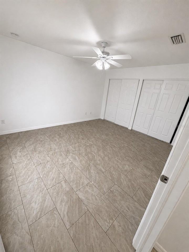 3019 Walnut Ct - Photo 3 of 18