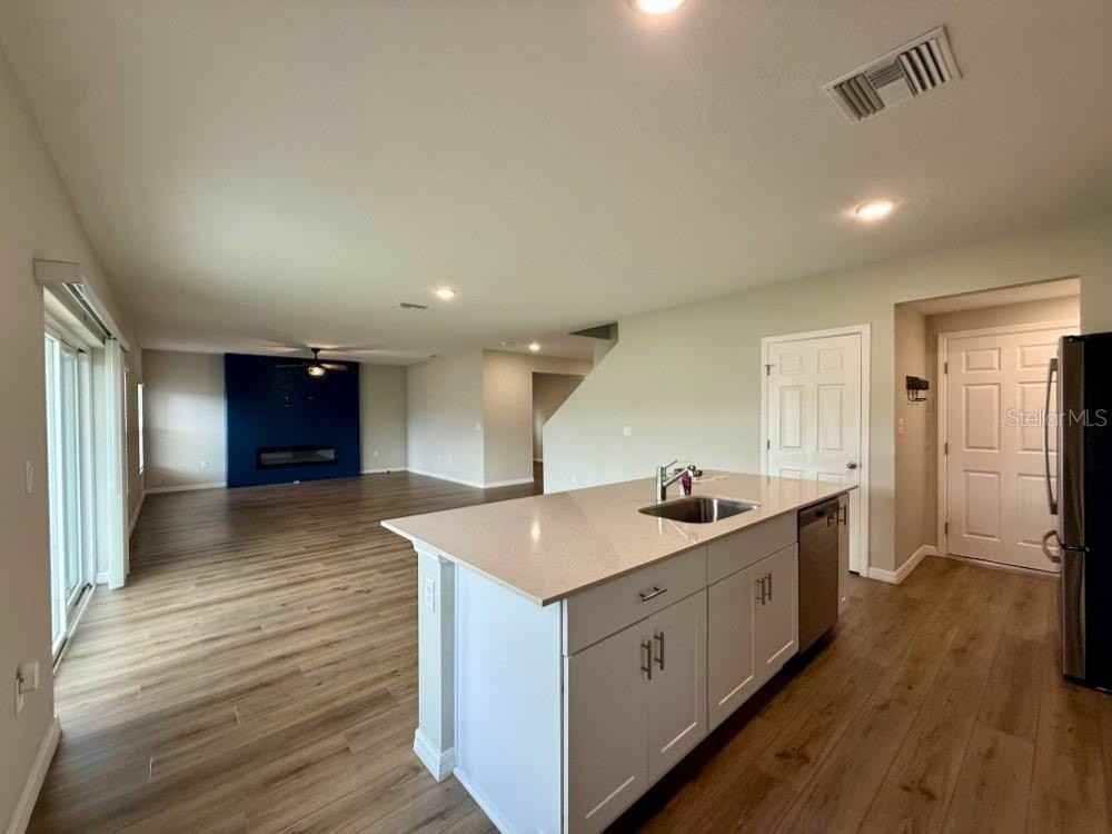 870 Sand Sea Pl - Photo 7 of 42