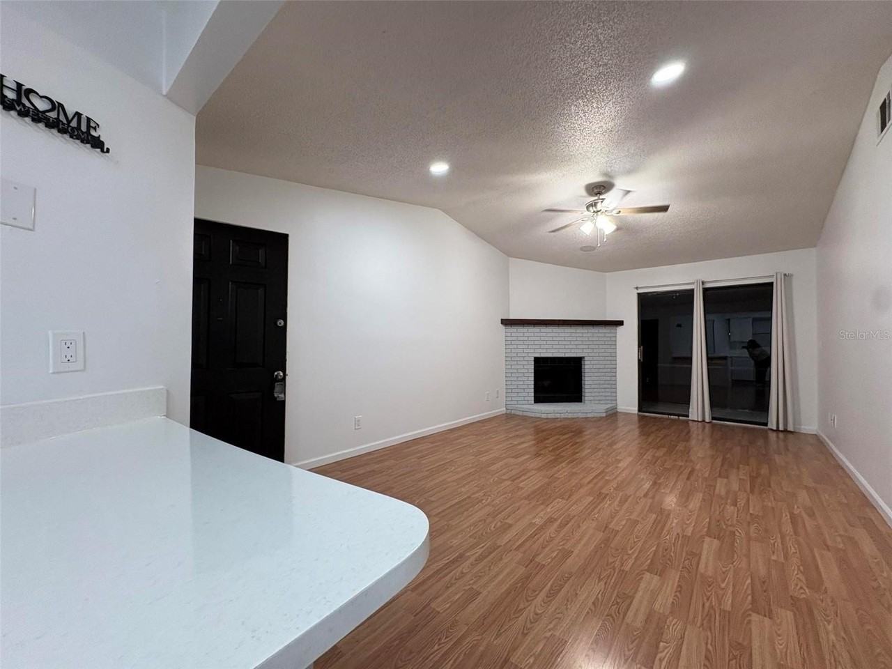 1724 Foxhall Cir #1724 - Photo 2 of 22