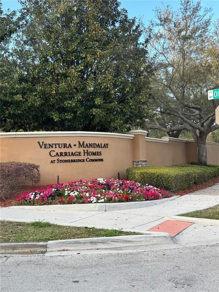 2484 San Tecla St #402