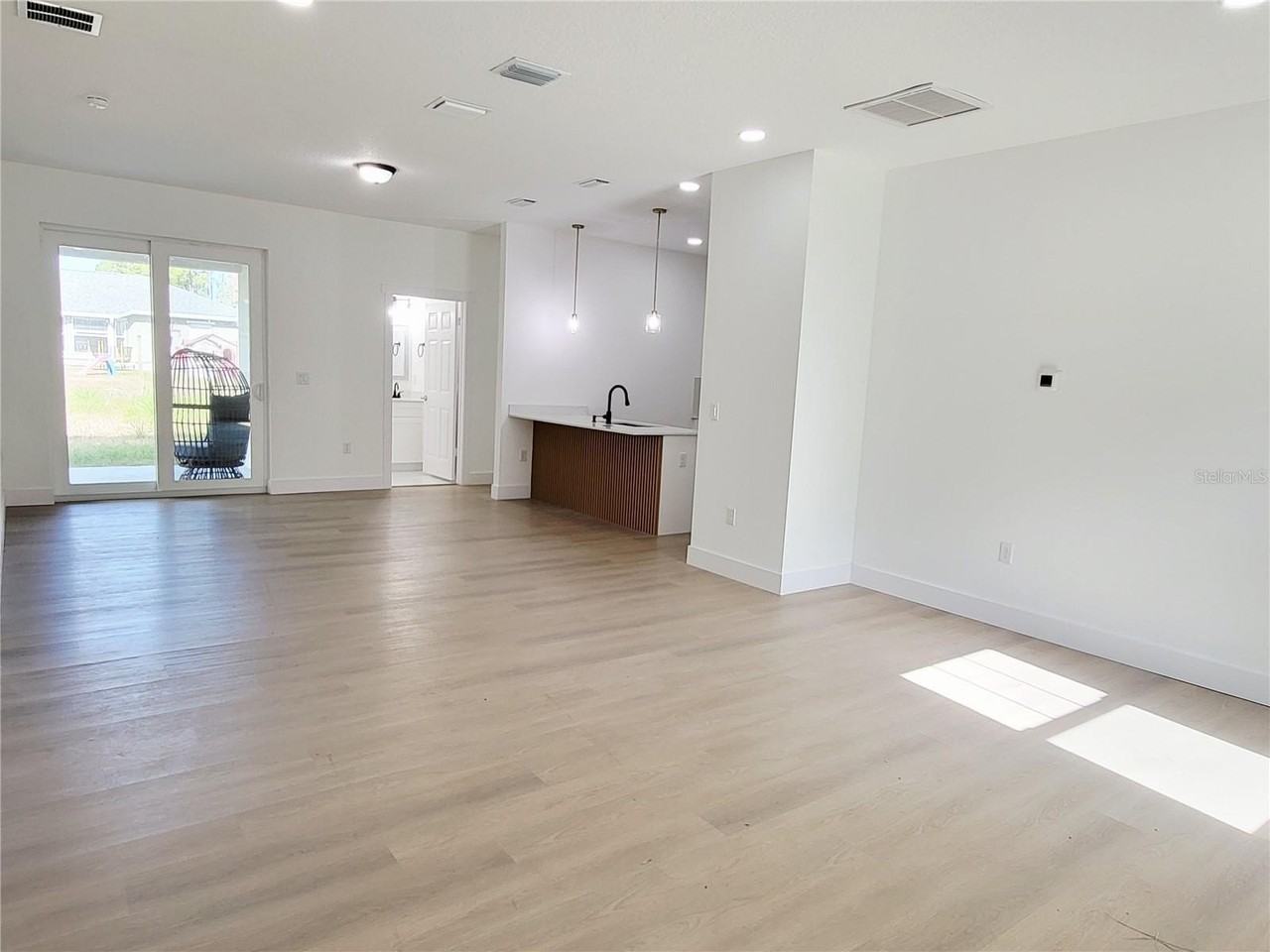 1751 Nandina Ct Nw - Photo 2 of 19