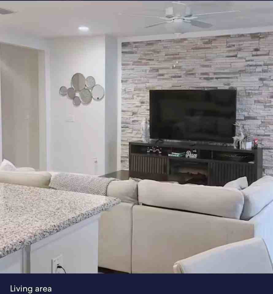 440 Tisone Ln - Photo 6 of 18