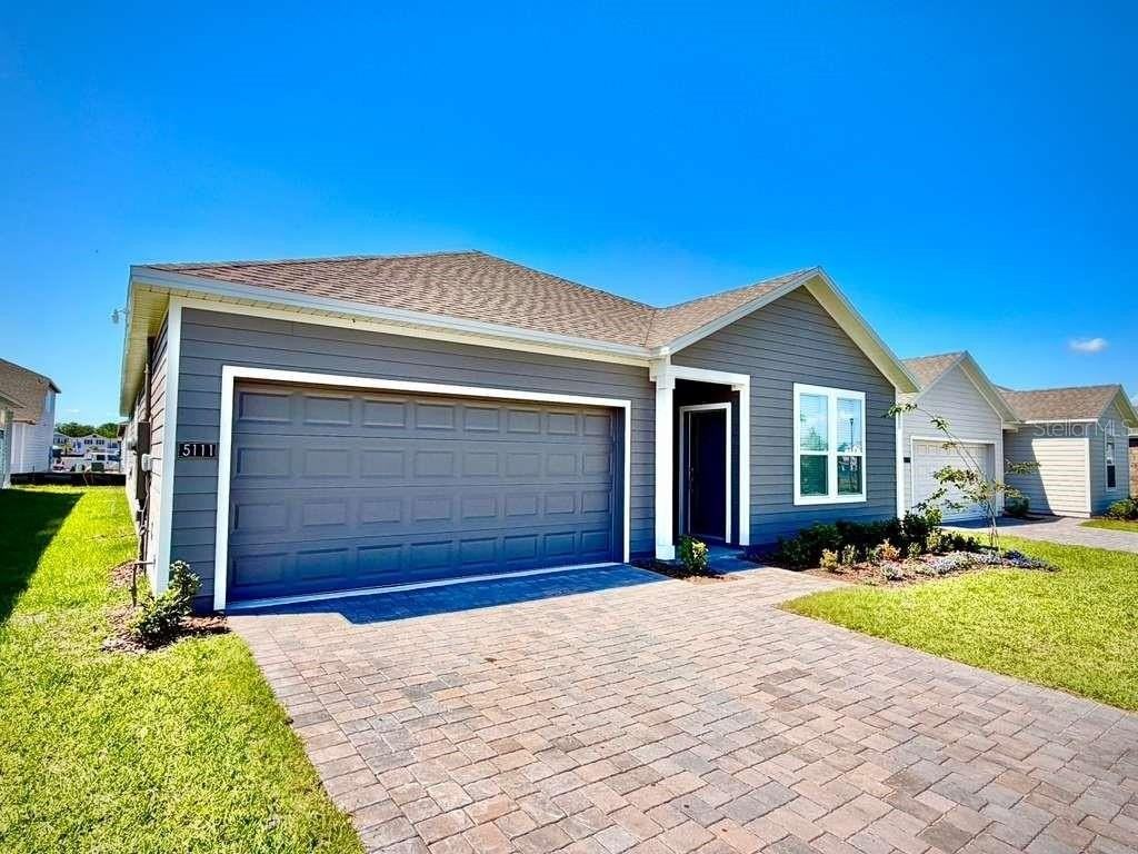 5111 Natalia Dr