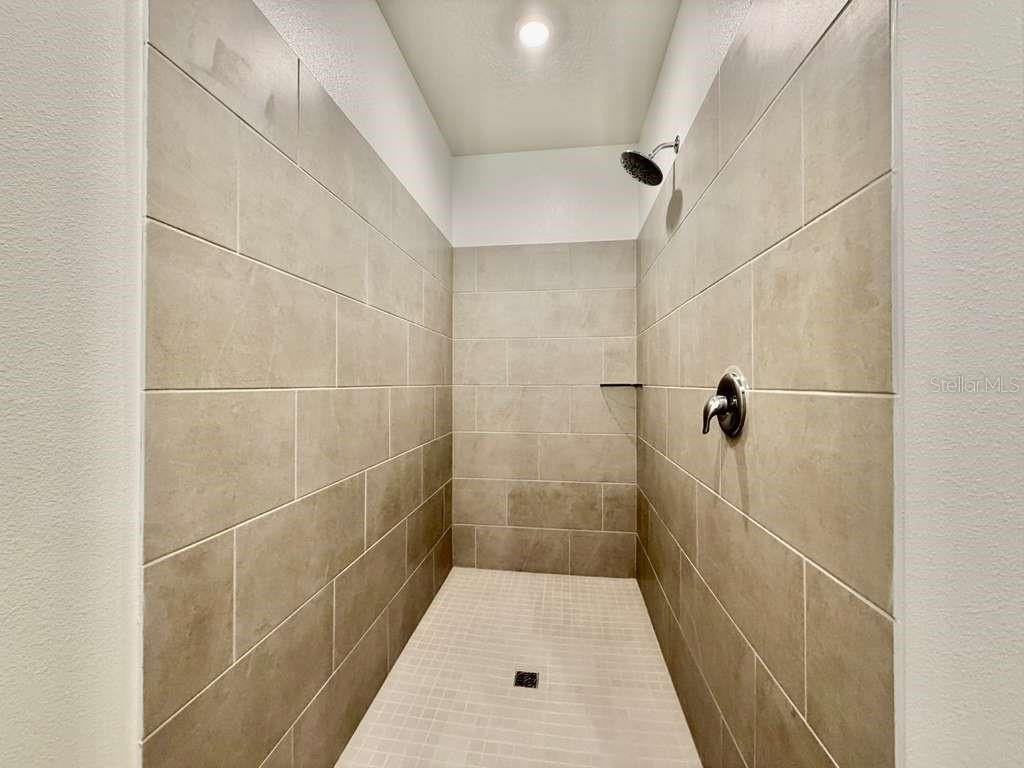 5111 Natalia Dr - Photo 6 of 19