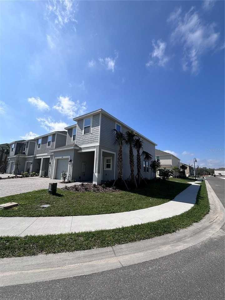 3010 Canary Ave - Photo 6 of 47