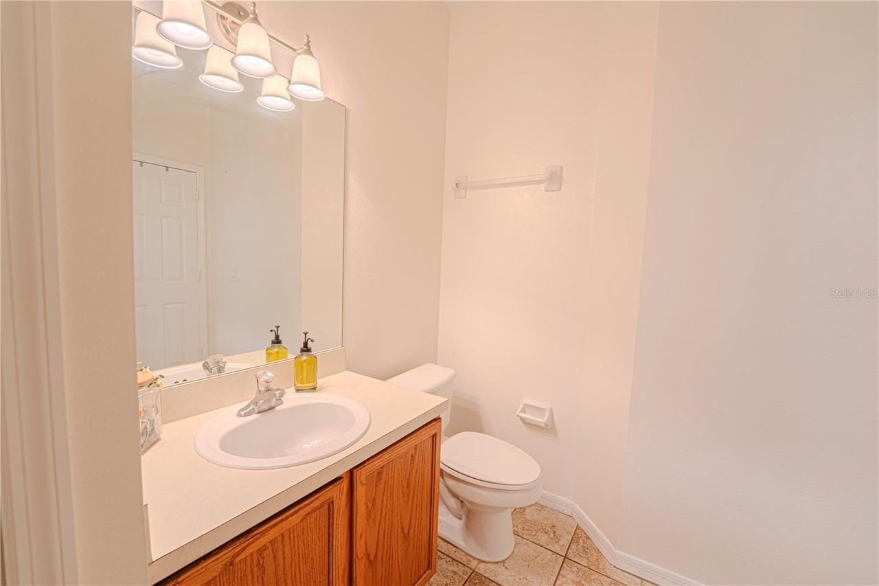 1236 N Fairway Dr - Photo 6 of 12