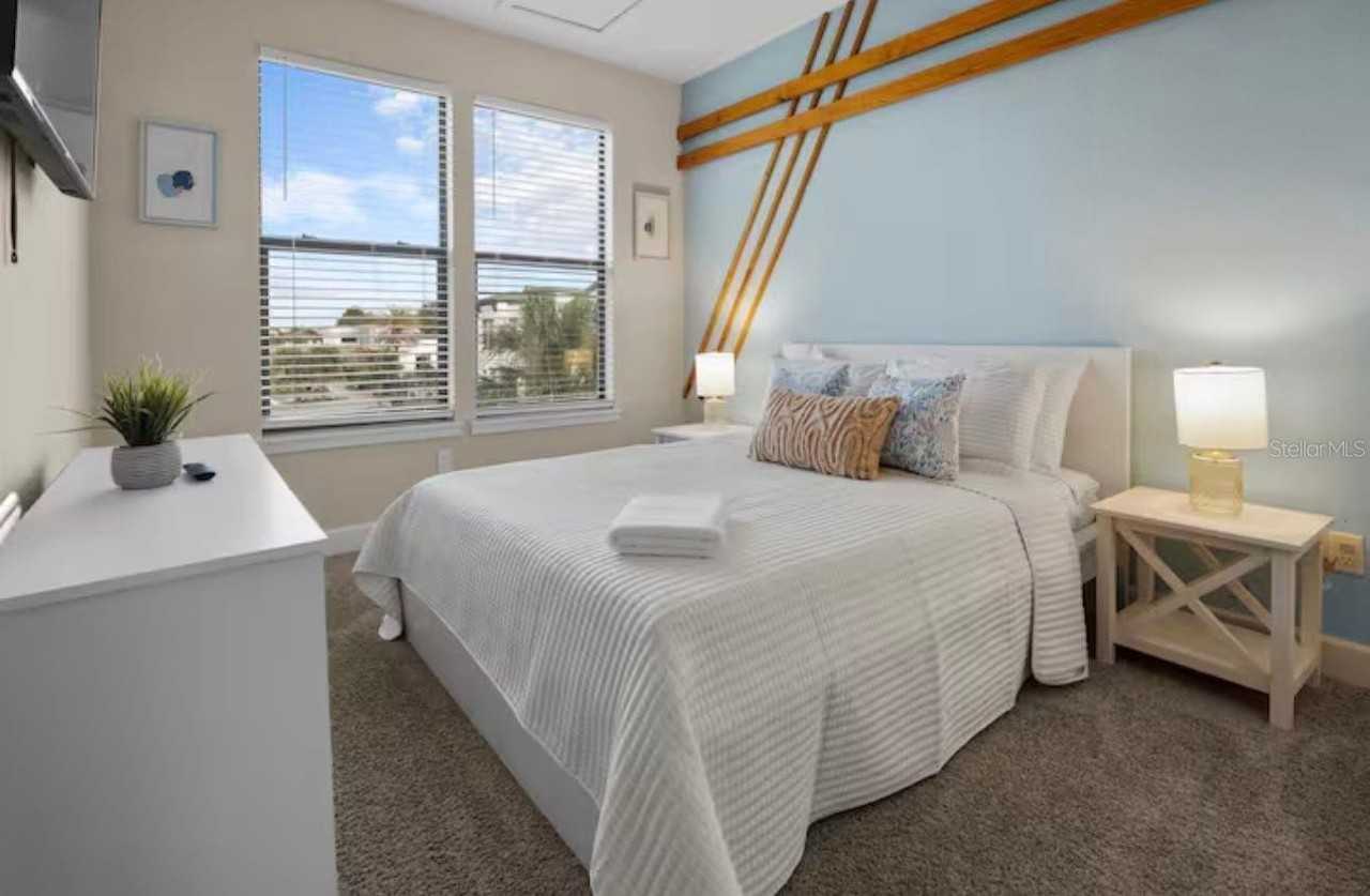 192 Villa Domani Cir - Photo 6 of 12