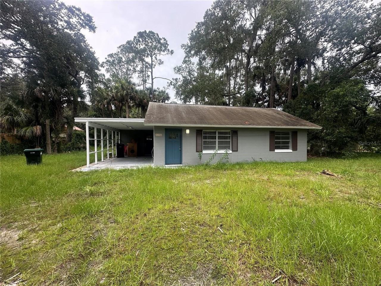 25527 Antler St - Photo 2 of 16