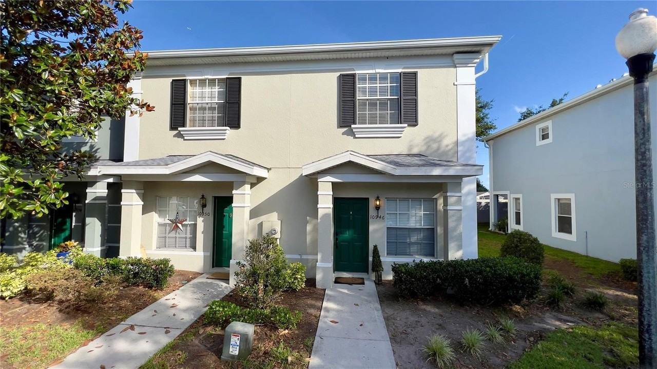 10946 Savannah Wood Dr #147