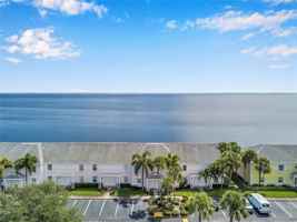 featured image of 5172 Coquina Key Dr Se
