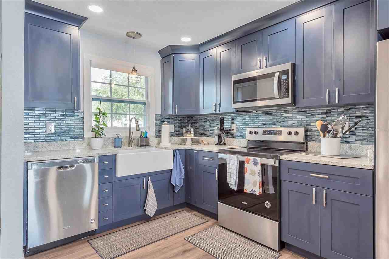 5172 Coquina Key Dr Se - Photo 3 of 45