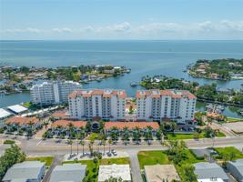 featured image of 1325 Snell Isle Blvd Ne #810