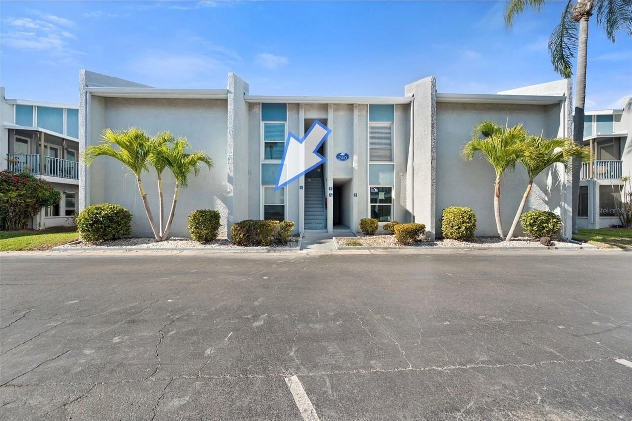 240 Medallion Blvd #A - Photo 2 of 33