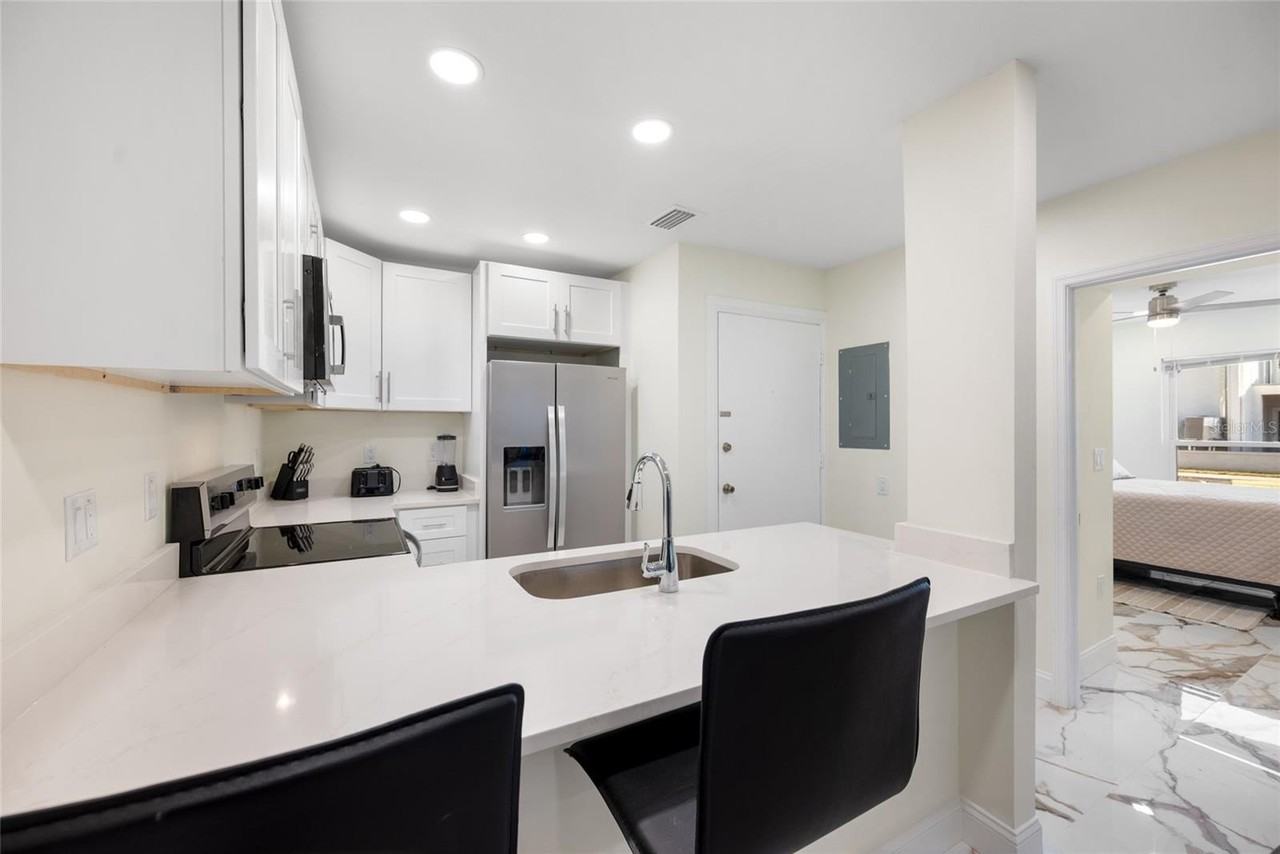 240 Medallion Blvd #A - Photo 6 of 33