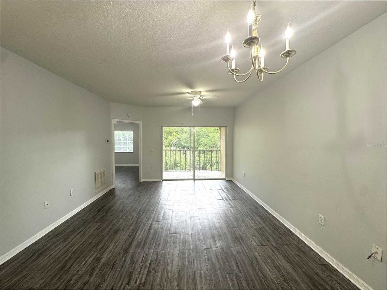 9621 Lakedale Way #202 - Photo 5 of 16