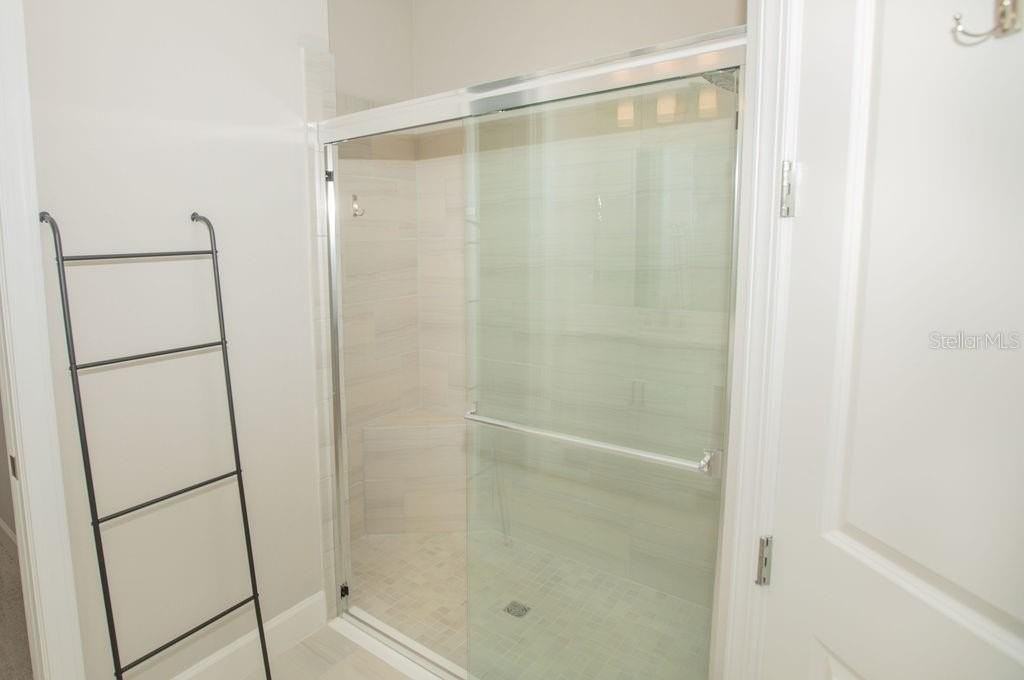 4605 Rosatti Rd - Photo 7 of 37