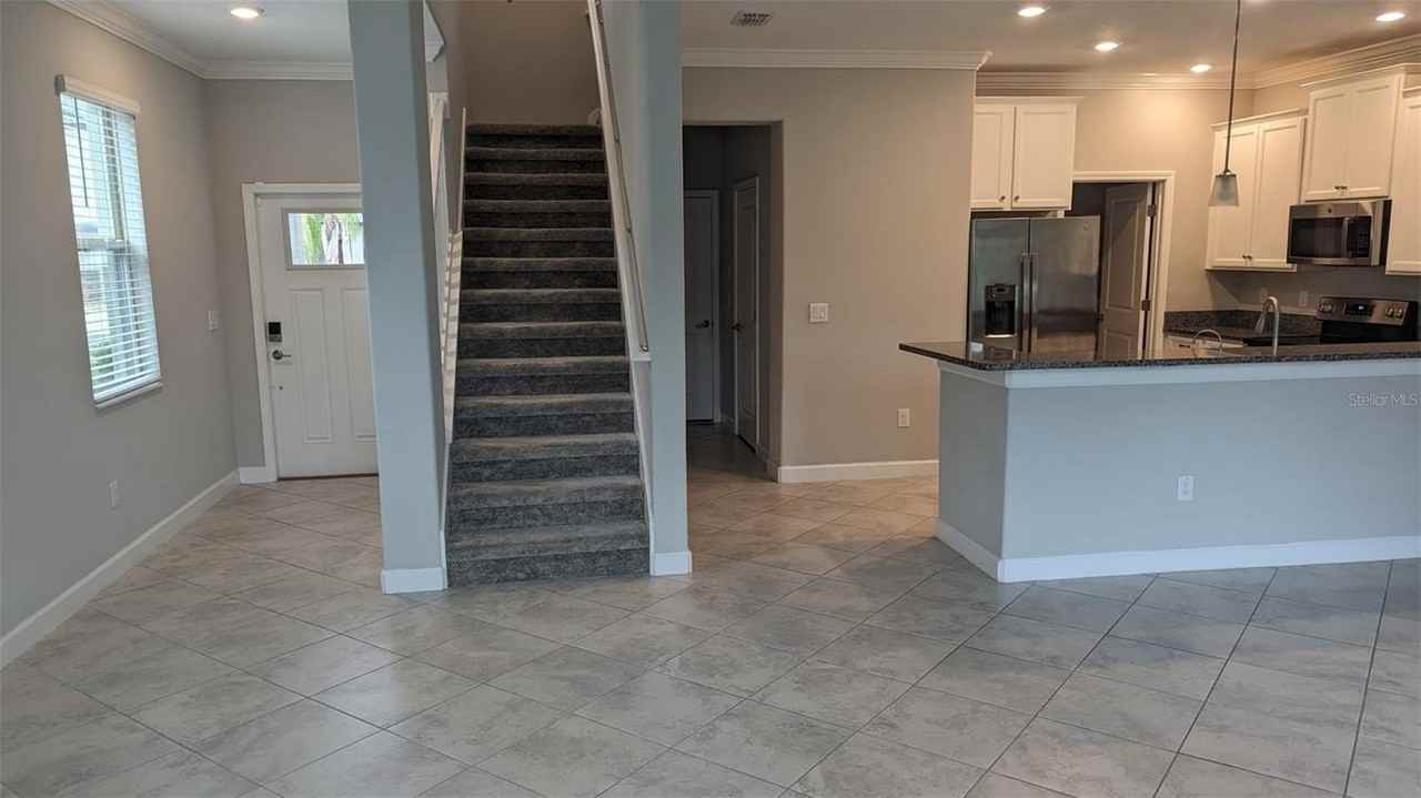 1384 White Fox Run - Photo 7 of 35