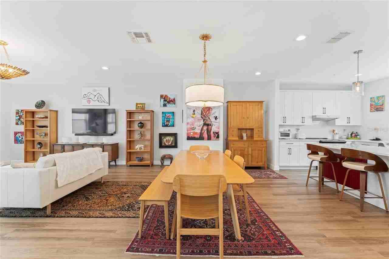 2621 1st Ave N #19 - Photo 3 of 33