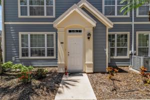 featured image of 5541 Rosehill Rd #202