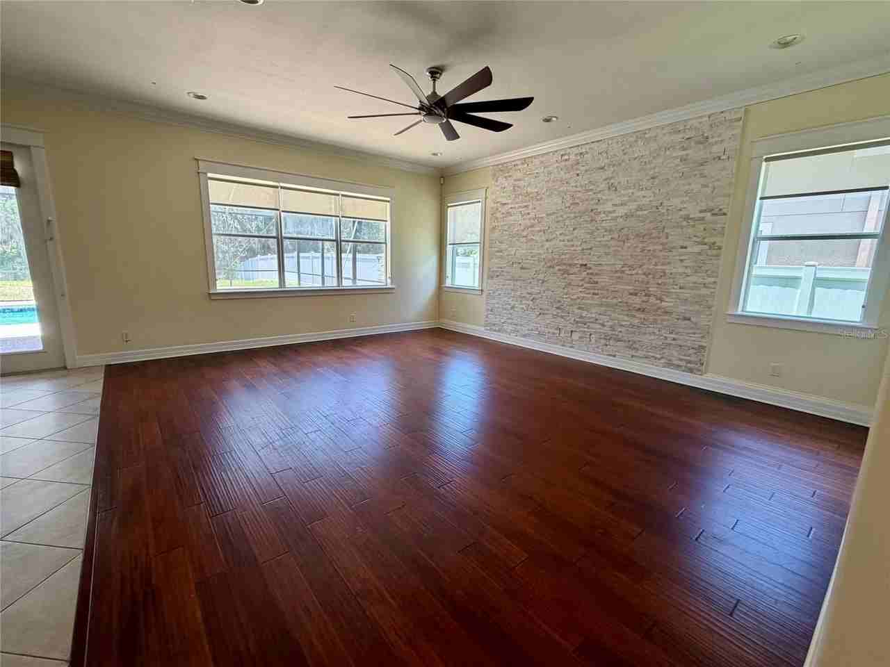 10531 Mistflower Ln - Photo 4 of 20