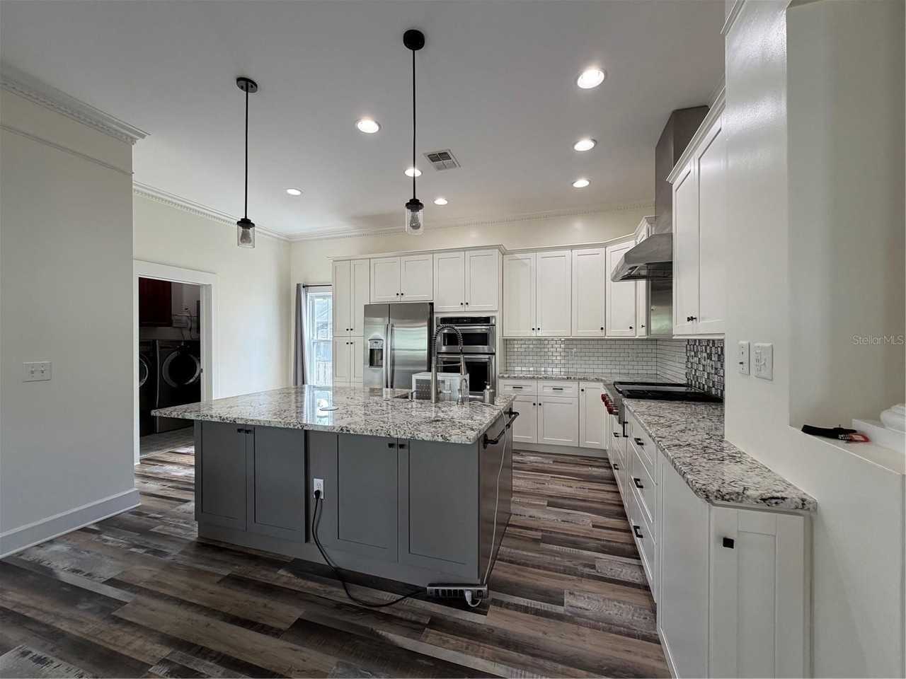 1204 E Ellicott St - Photo 5 of 30