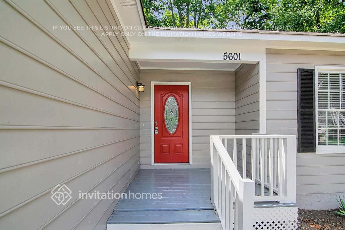 5601 Rudolph Ct - Photo 3 of 27