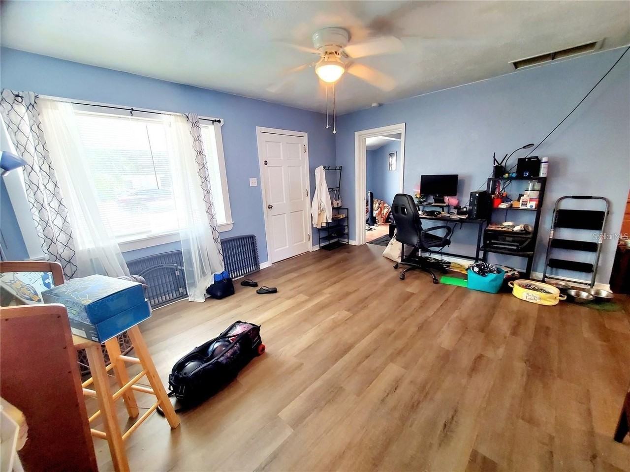 430 1st Ave Ne - Photo 4 of 16