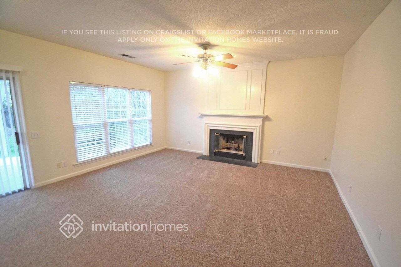 13410 Kibworth Ln - Photo 2 of 10