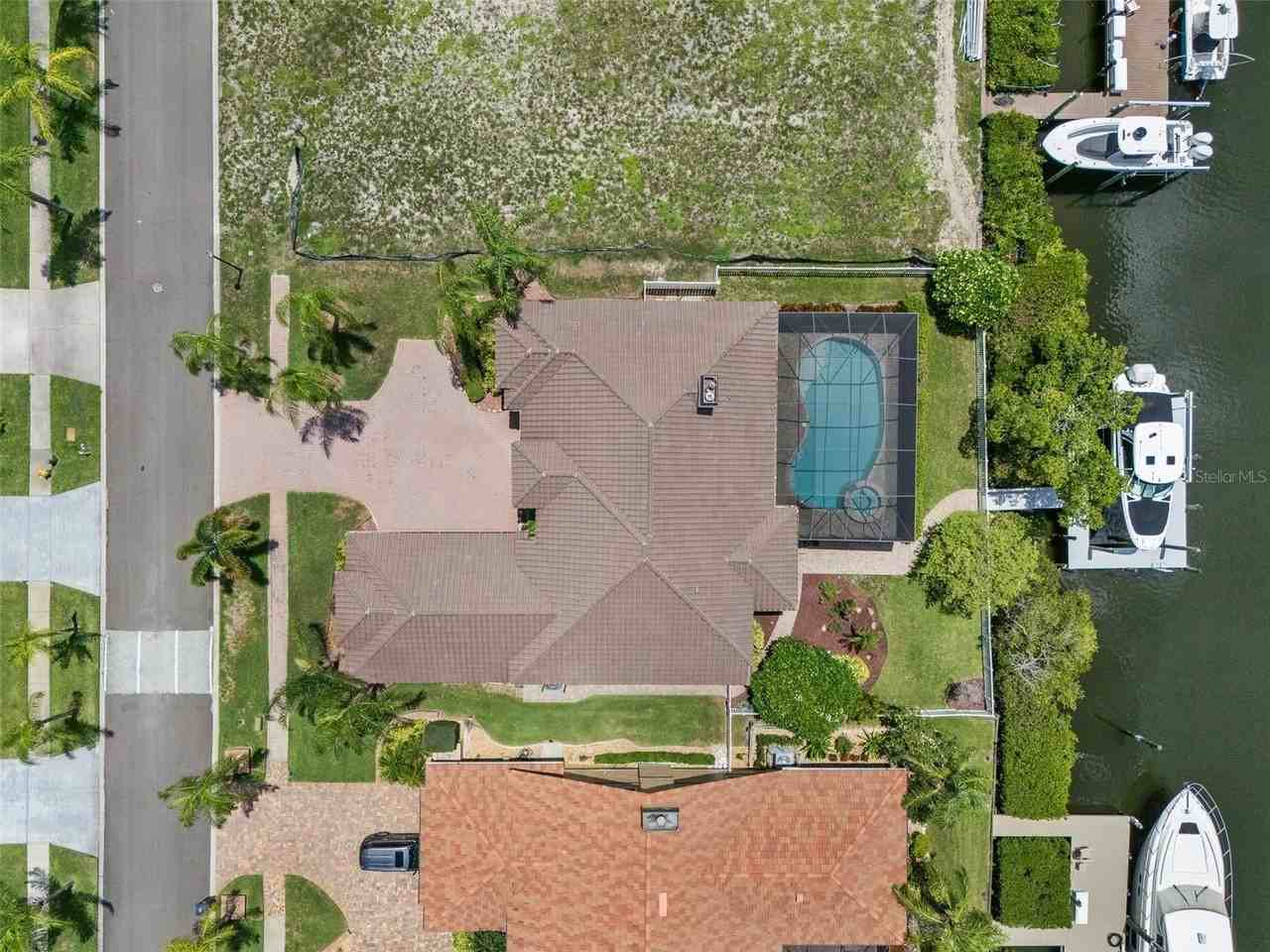 949 Allegro Ln - Photo 7 of 50