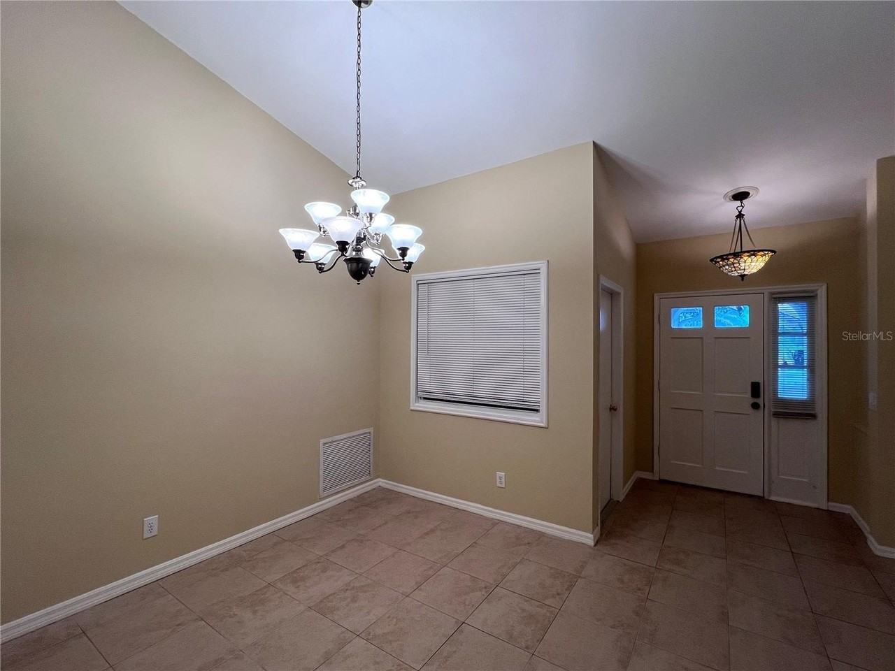 9673 Fox Hearst Rd - Photo 3 of 5