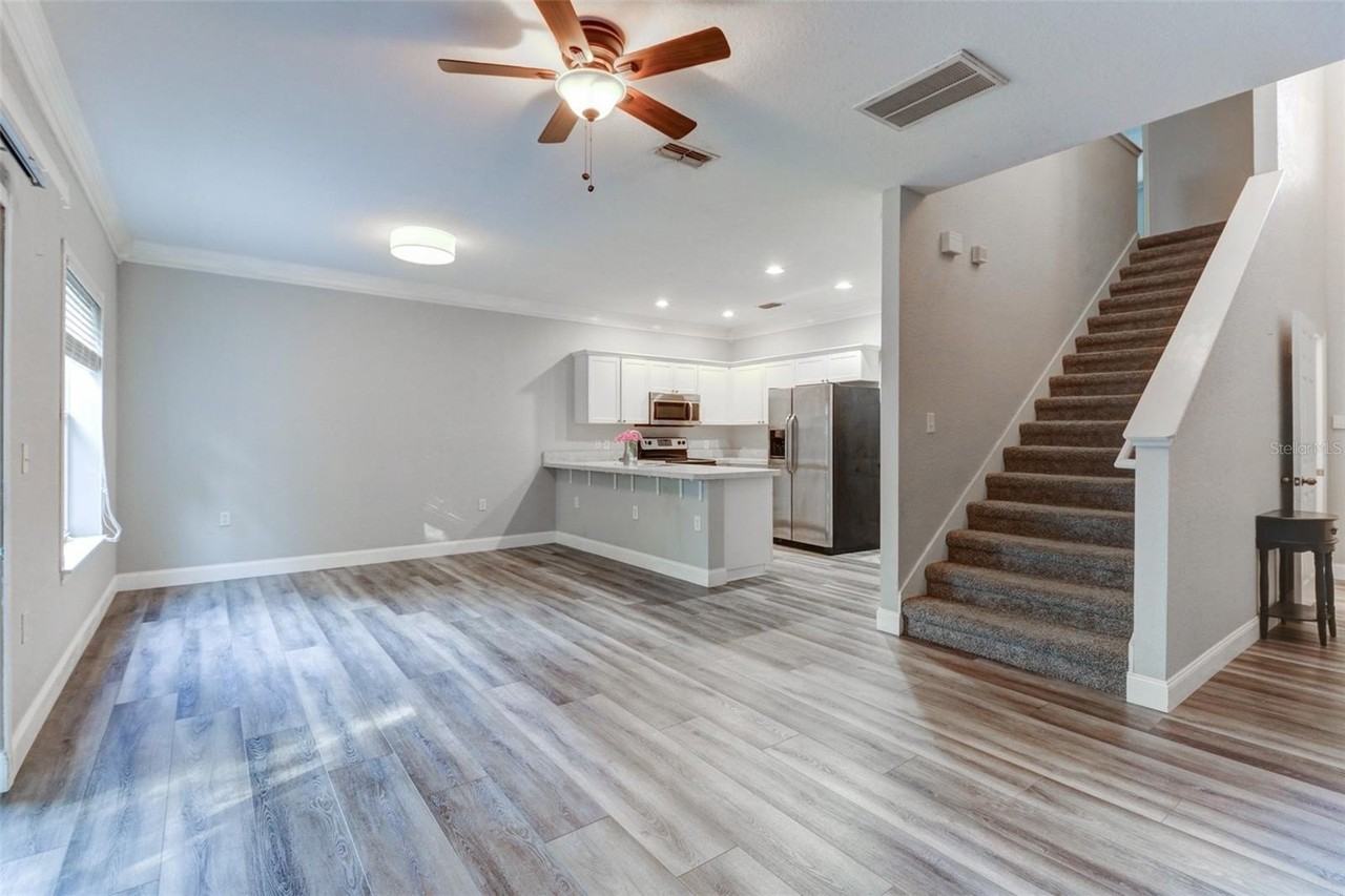 16305 Fairford Palms Ct - Photo 3 of 30