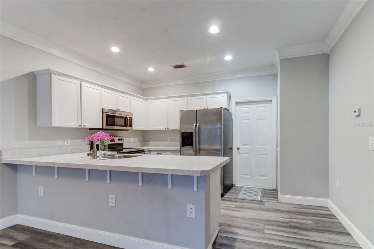16305 Fairford Palms Ct - Photo 7 of 30