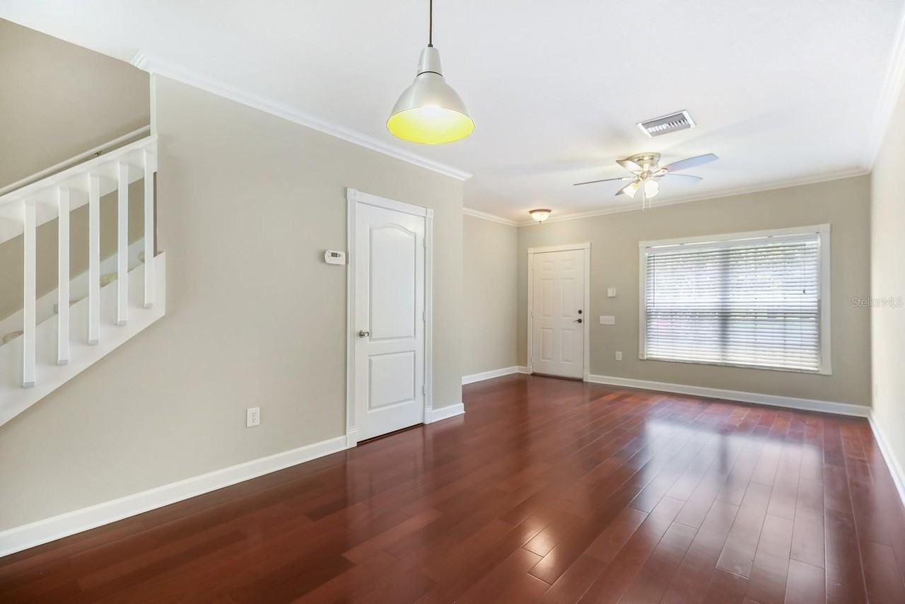 2403 Lake Woodberry Cir - Photo 4 of 19