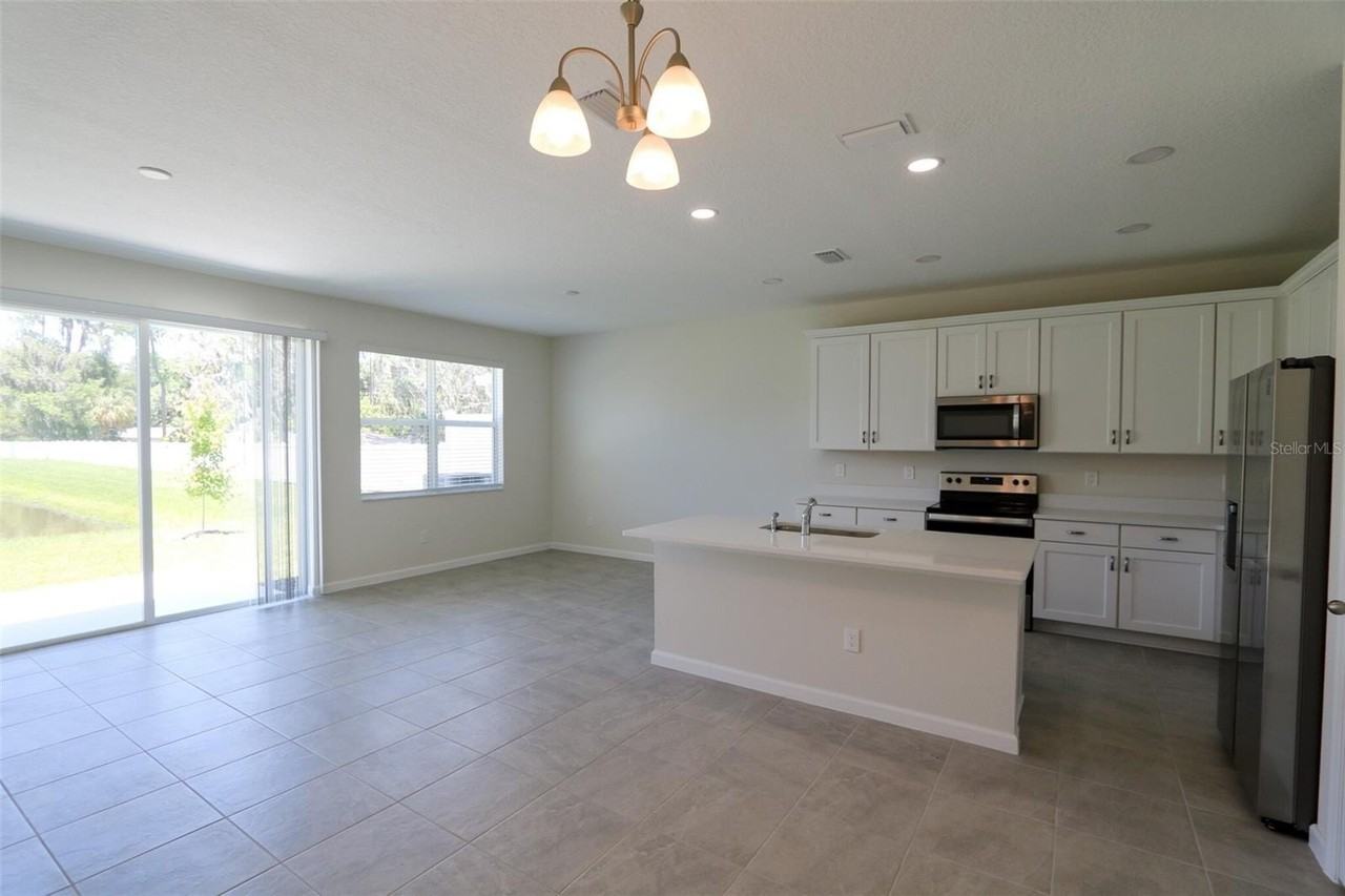 10914 Quickwater Ct - Photo 2 of 21