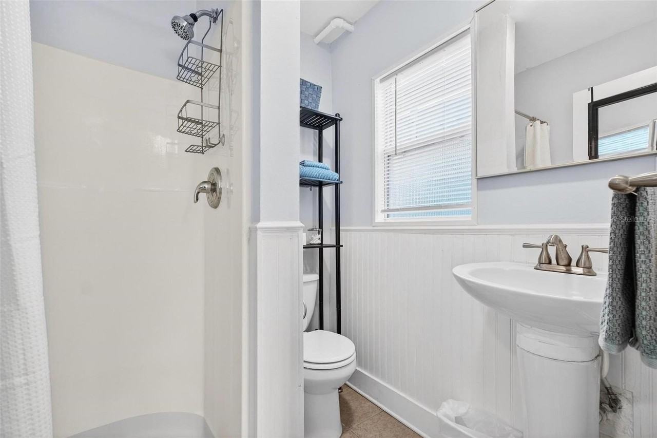 509 29th Ave S #C - Photo 4 of 12