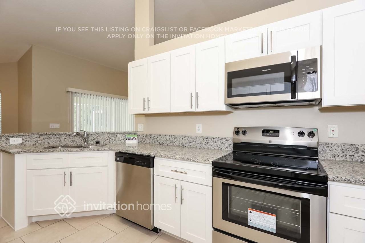6257 Napa Dr - Photo 6 of 13