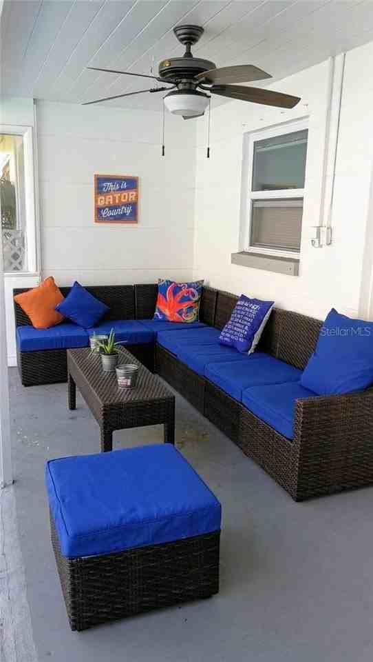 2205 59th St S - Photo 5 of 50
