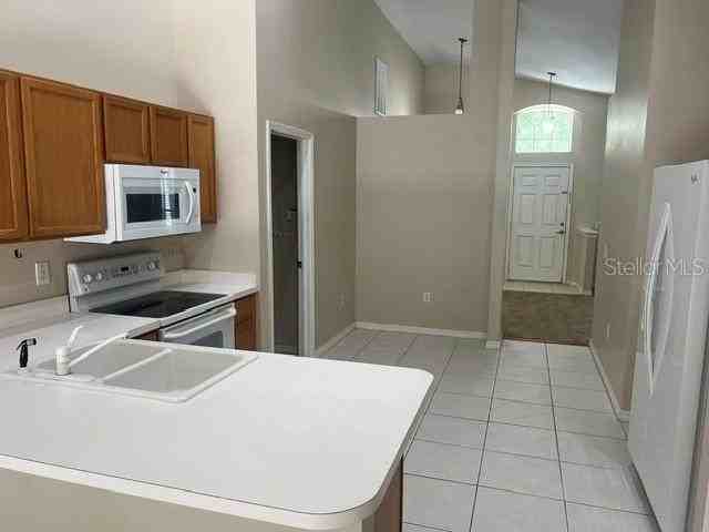 5038 Ayrshire Dr - Photo 6 of 11