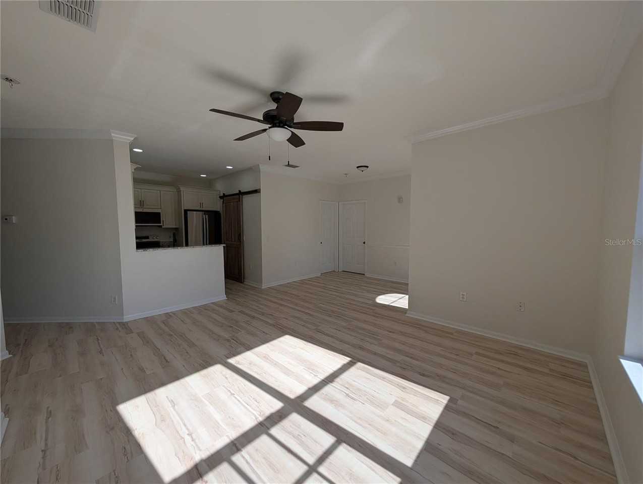 2107 Portofino Pl #30-302 - Photo 2 of 37
