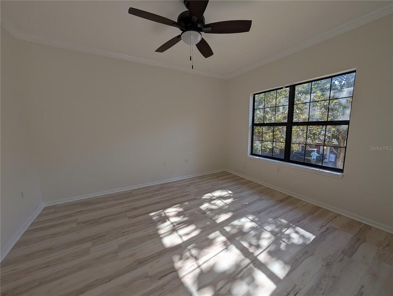 2107 Portofino Pl #30-302 - Photo 3 of 37